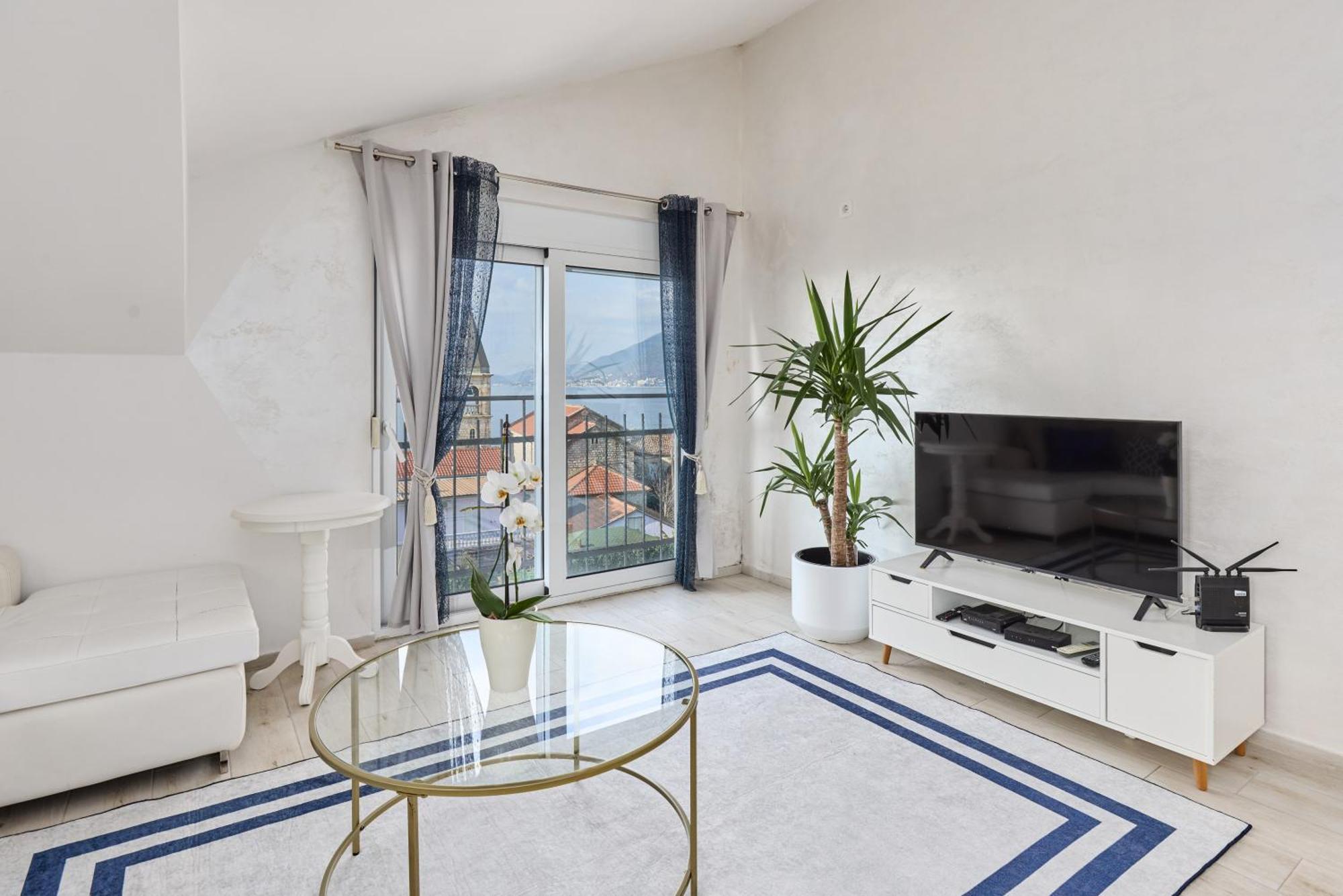 Bayview Apartments Tivat Montenegro Zewnętrze zdjęcie