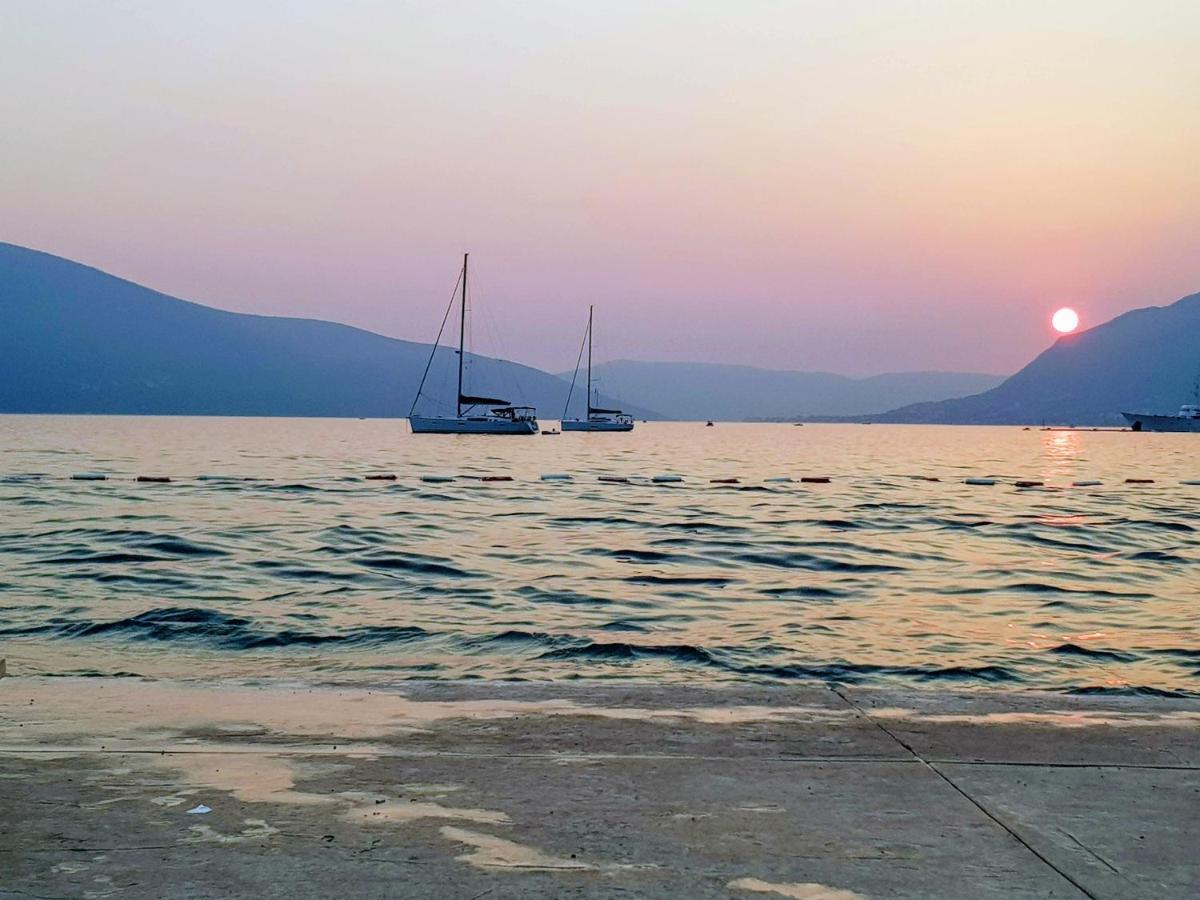 Bayview Apartments Tivat Montenegro Zewnętrze zdjęcie