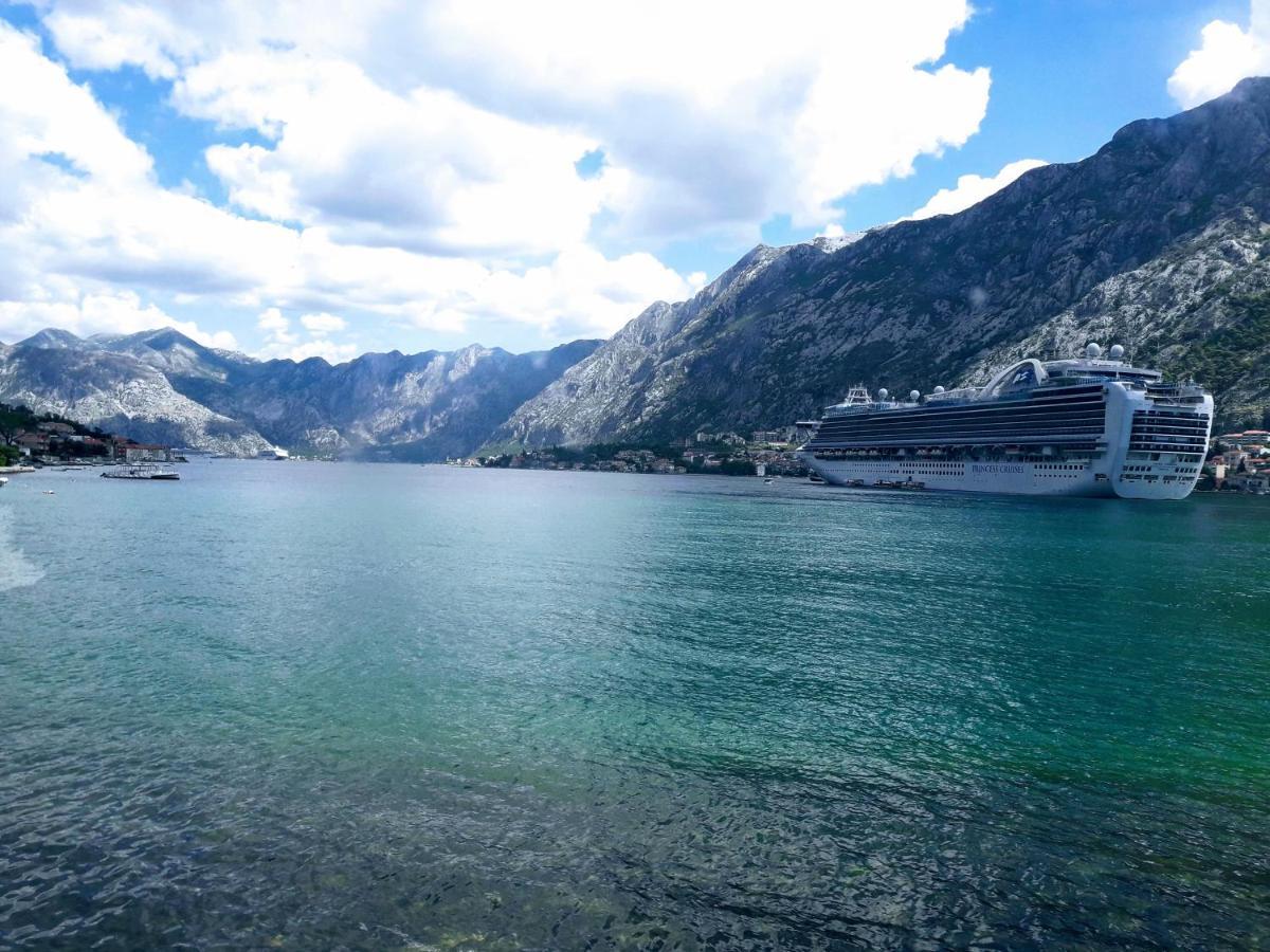 Bayview Apartments Tivat Montenegro Zewnętrze zdjęcie